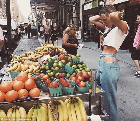 43A7D62300000578 0 image a 72 1503950314983