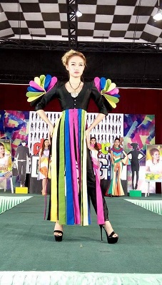 999884 3144905758929 434352879 n