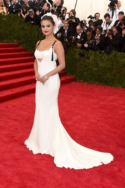 Selena Gomez Met Gala 2015 559