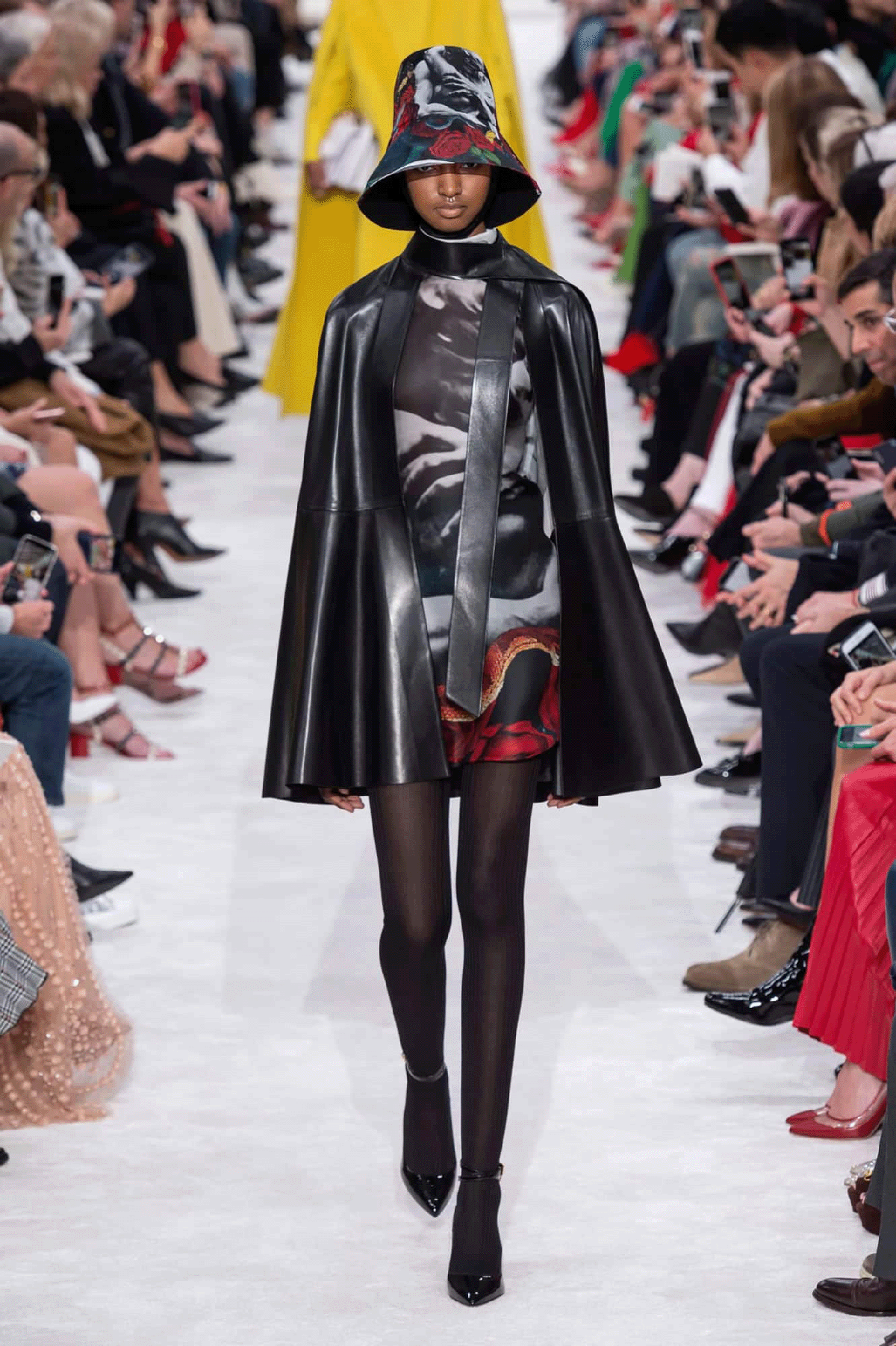 valentino fall 2019 11 min