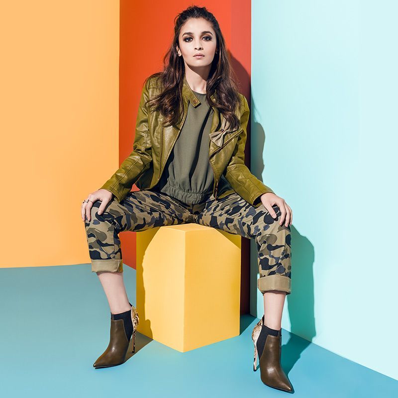 Alia Bhatt army dress min