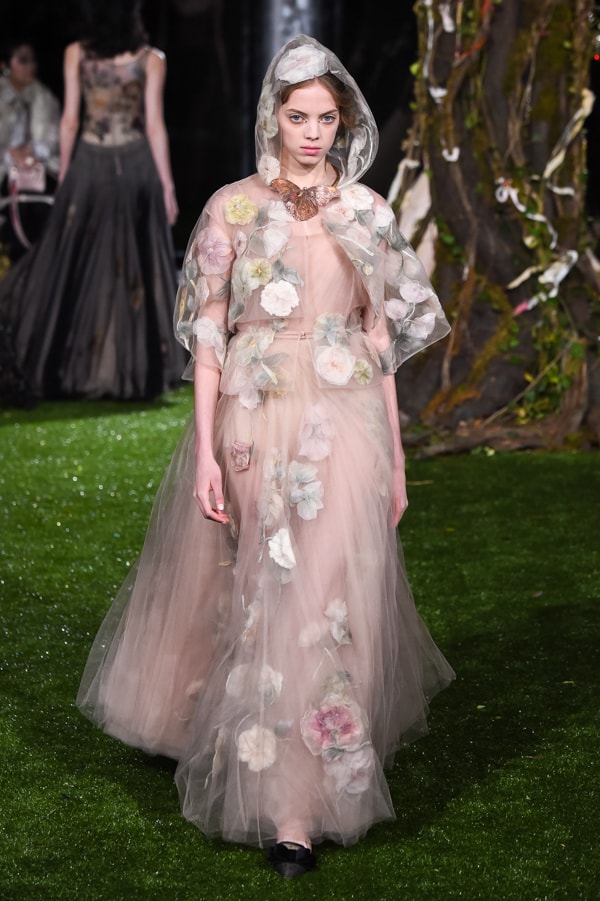 Dior Couture rose dress min