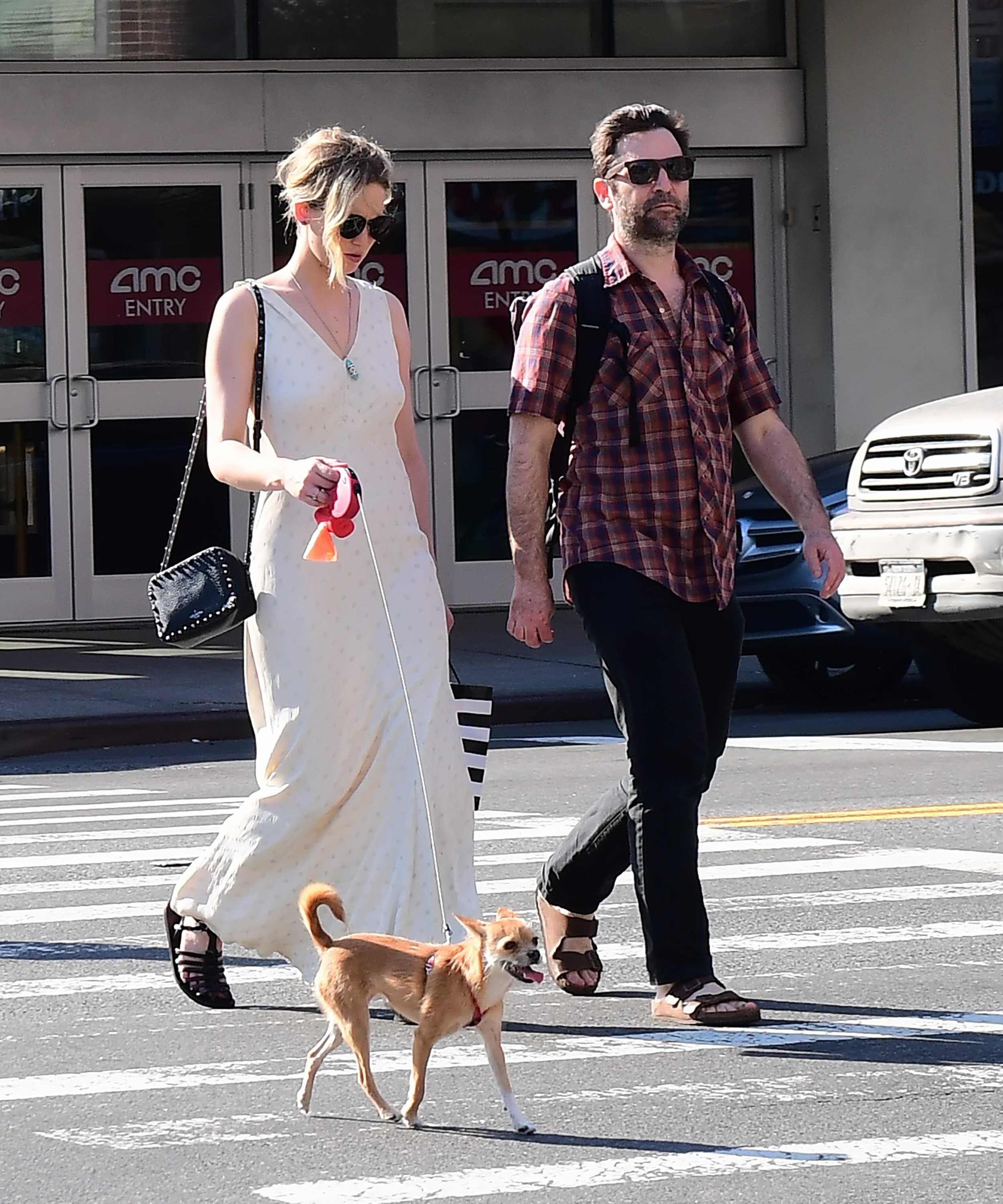 Jennifer Lawrence1 min