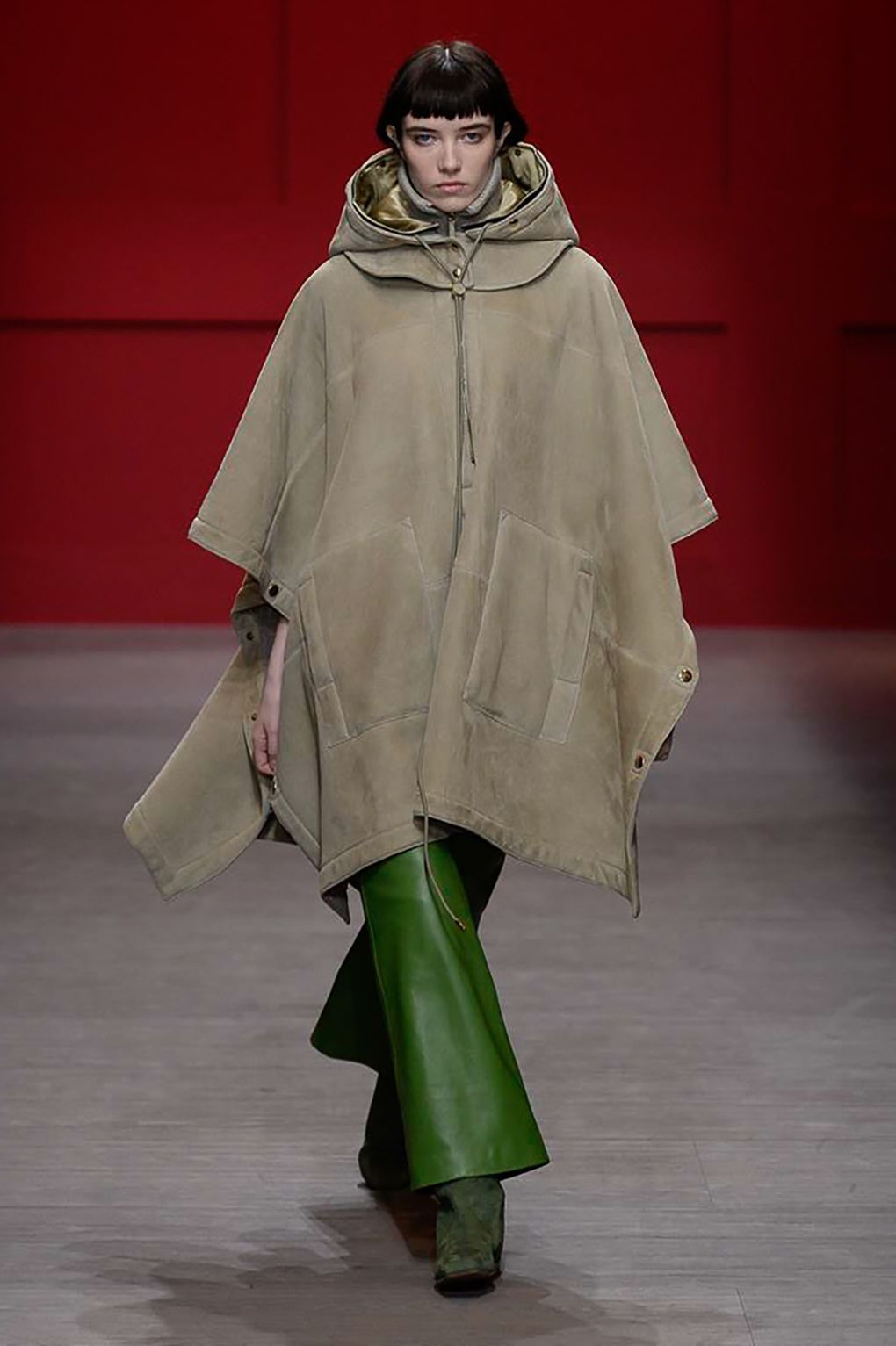 dark green sweater min