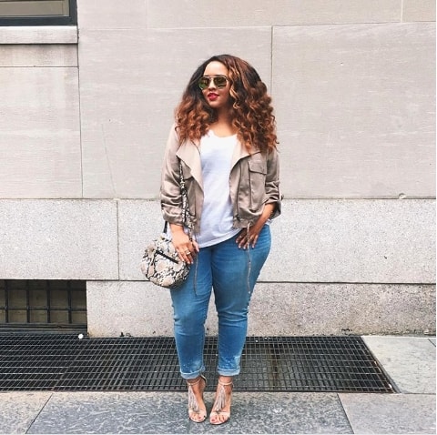 Wear loose tops T shirts and tunics1 min