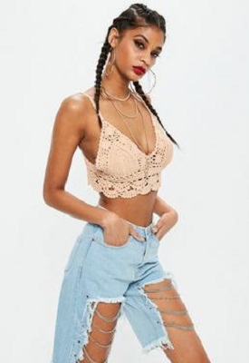 crop top en crochet nude