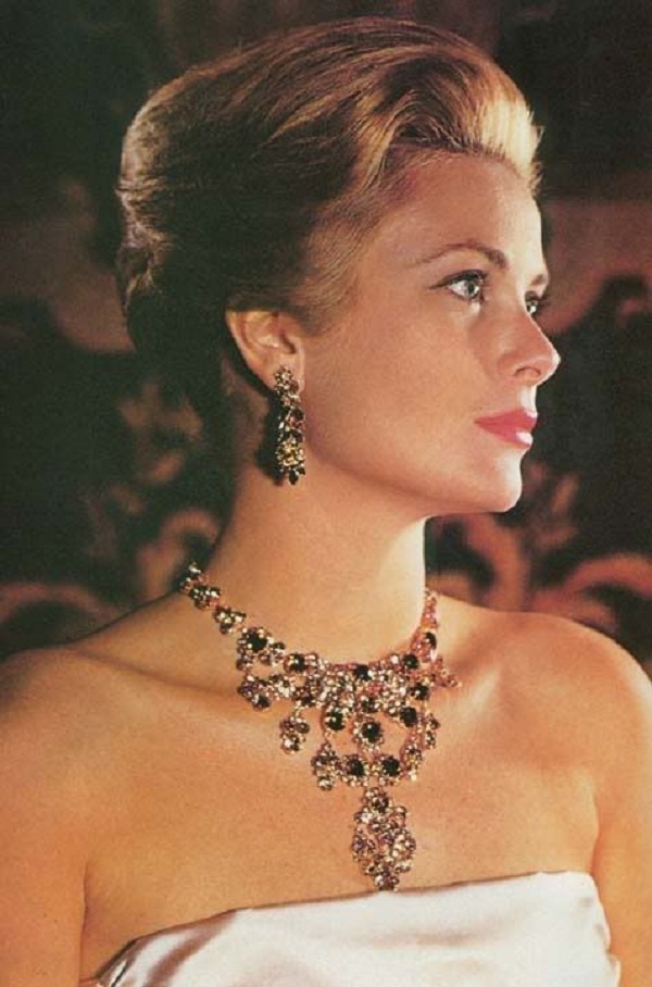 d4a6a89dbfafc0518bffcf28c5cdbead