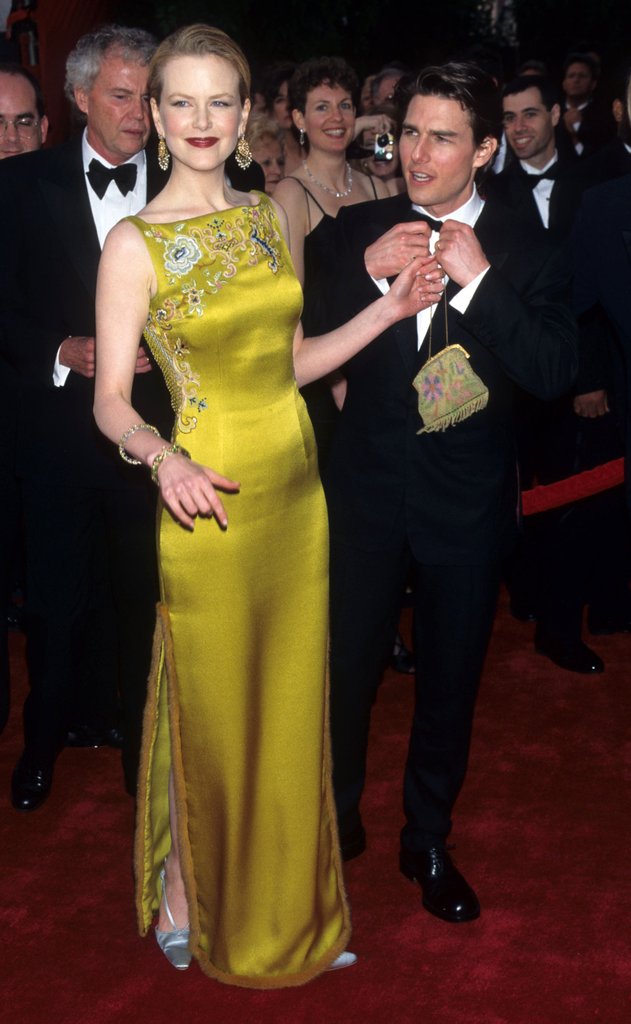 Nicole Kidmans 1997 Oscars Dress min