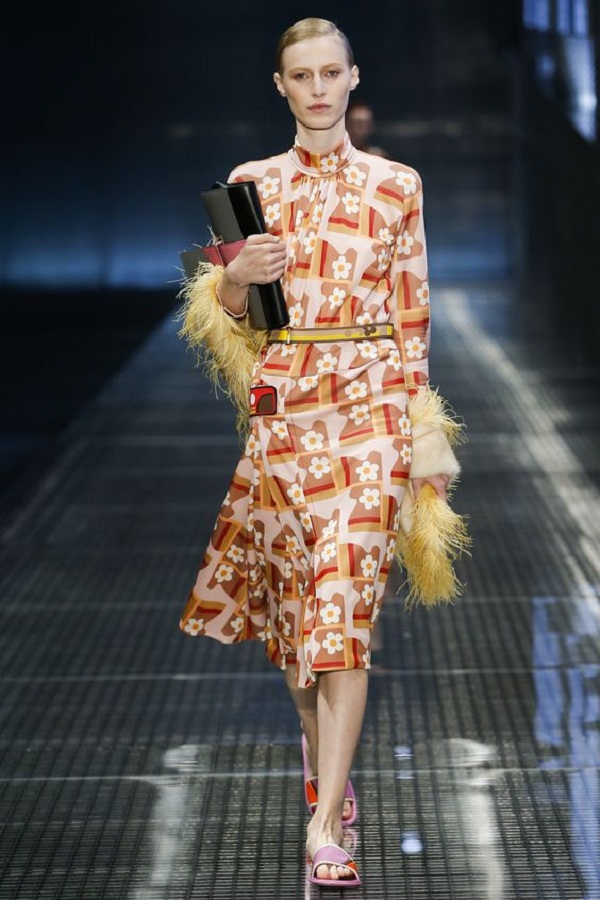 fb4455e1a093edf71bb128d7df8298c0