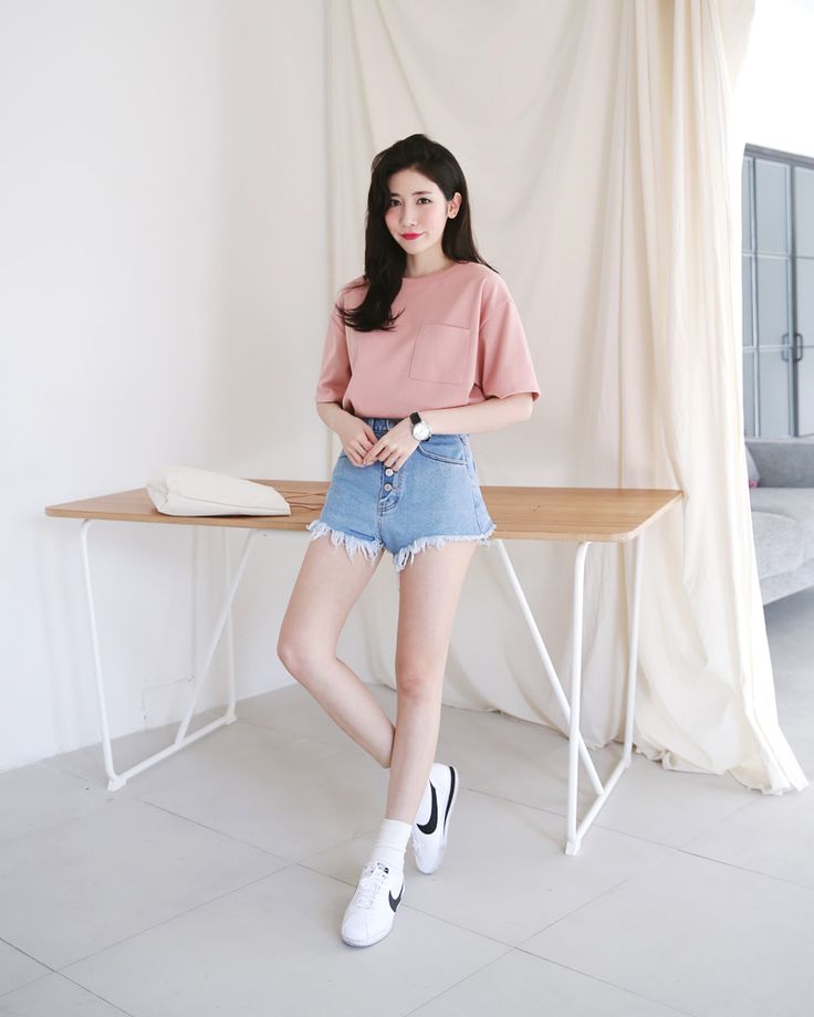 t shirt with short pant min