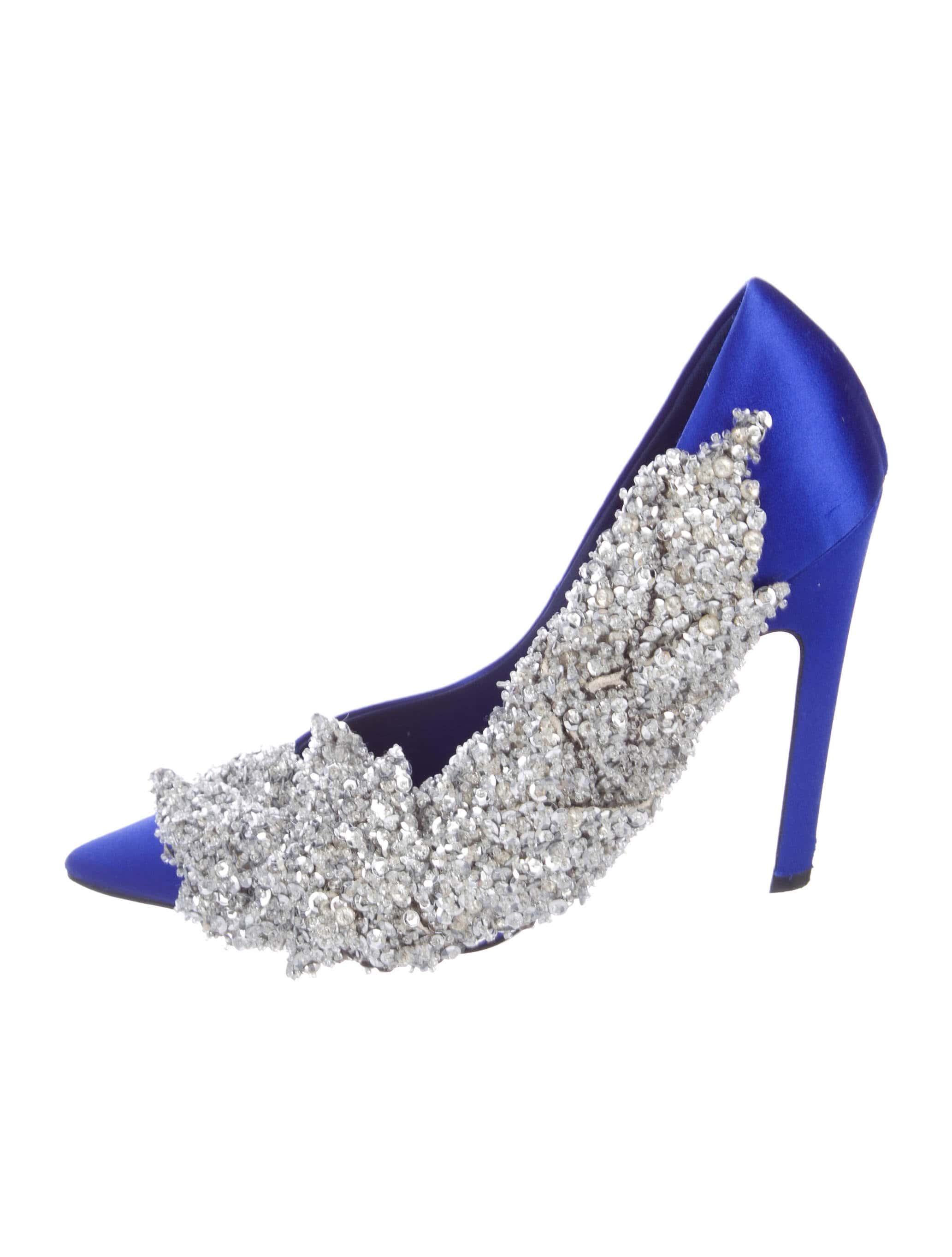 Sequin Embellished Satin Pumps min