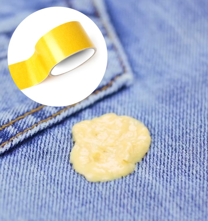 Chewing gum on clothes min